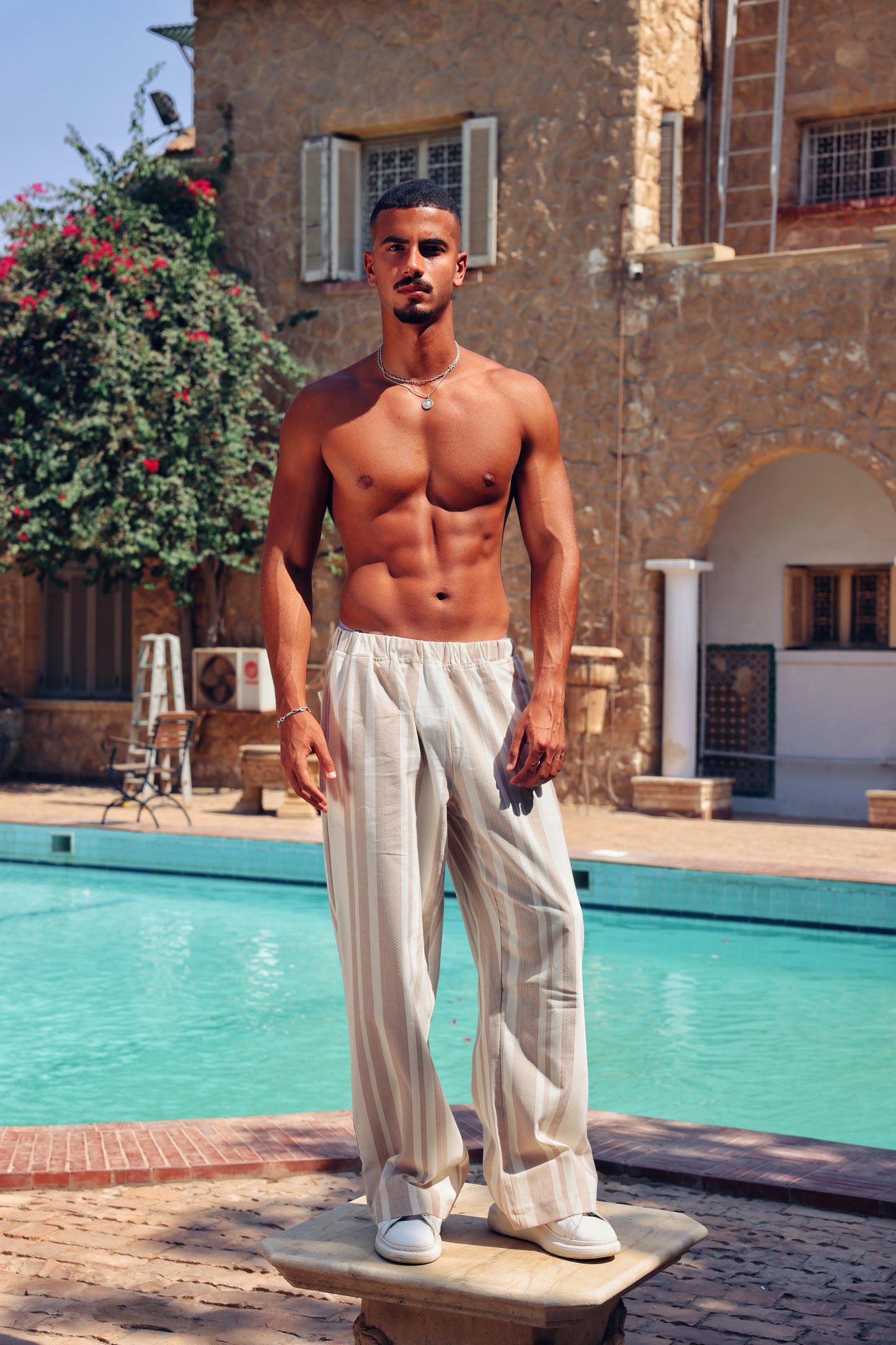 LINES PANTS IN BEIGE