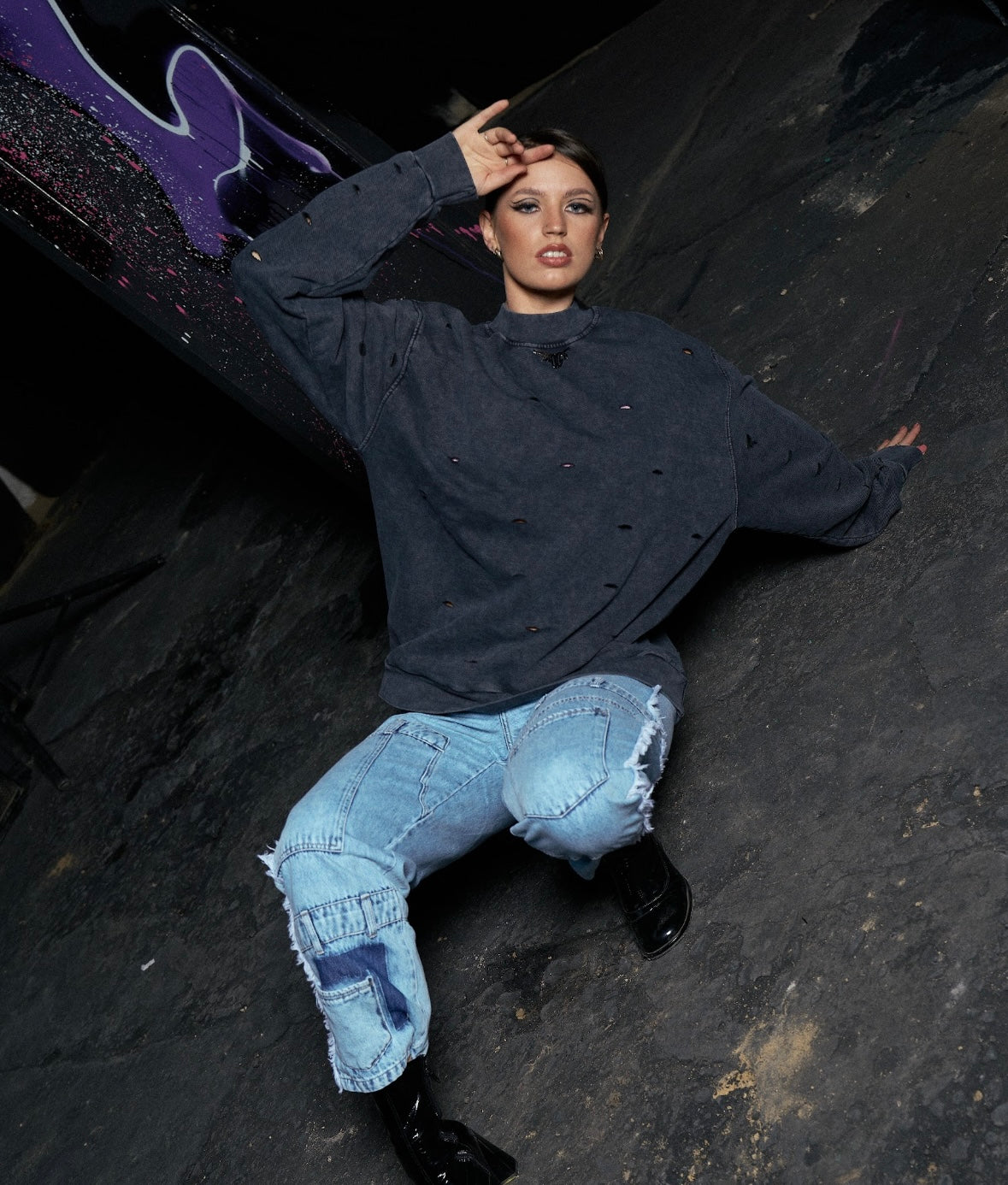 Washed grey crewneck