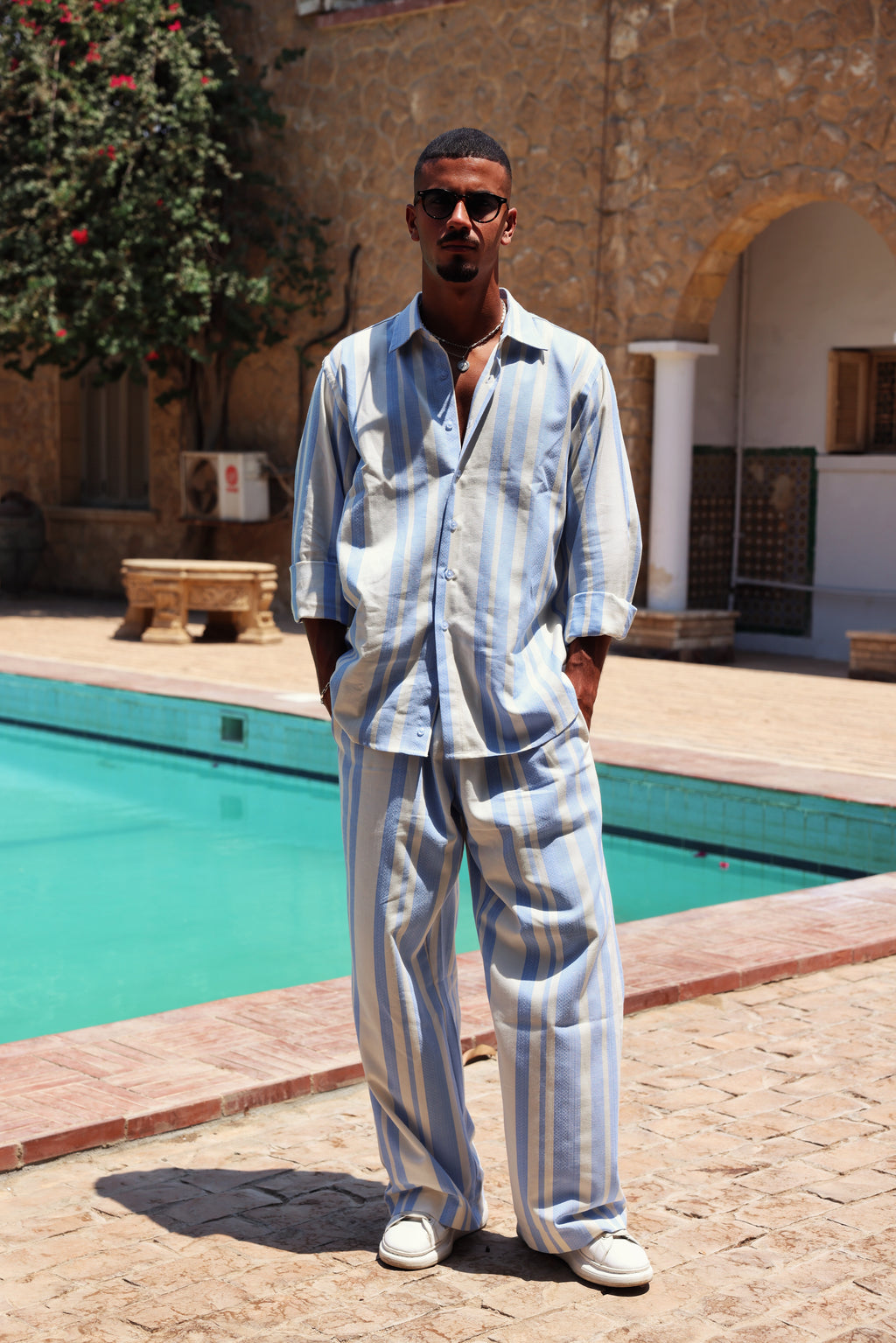 LINES PANTS IN BABY BLUE