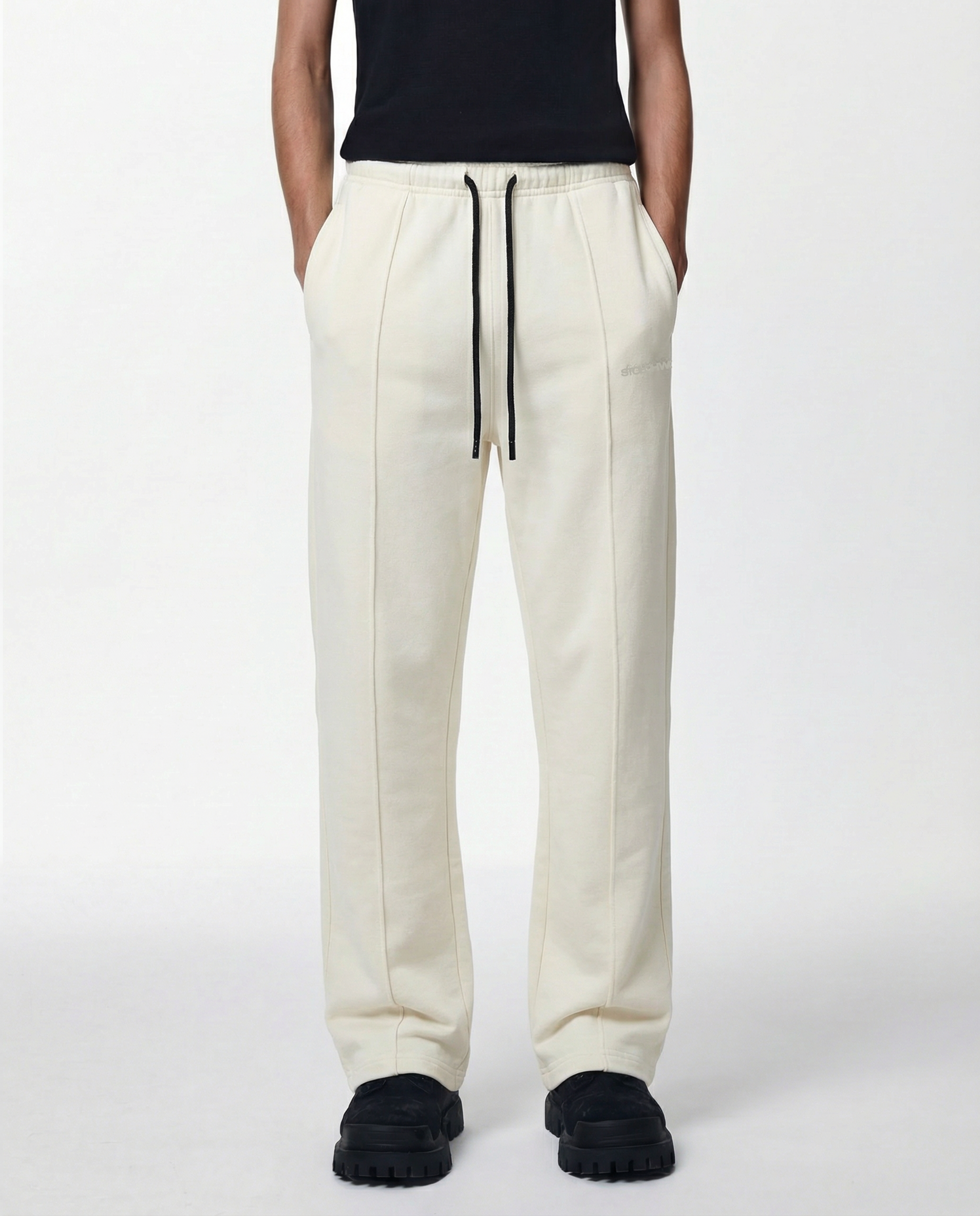 CORE SWEATPANTS IN OFF-WHITE