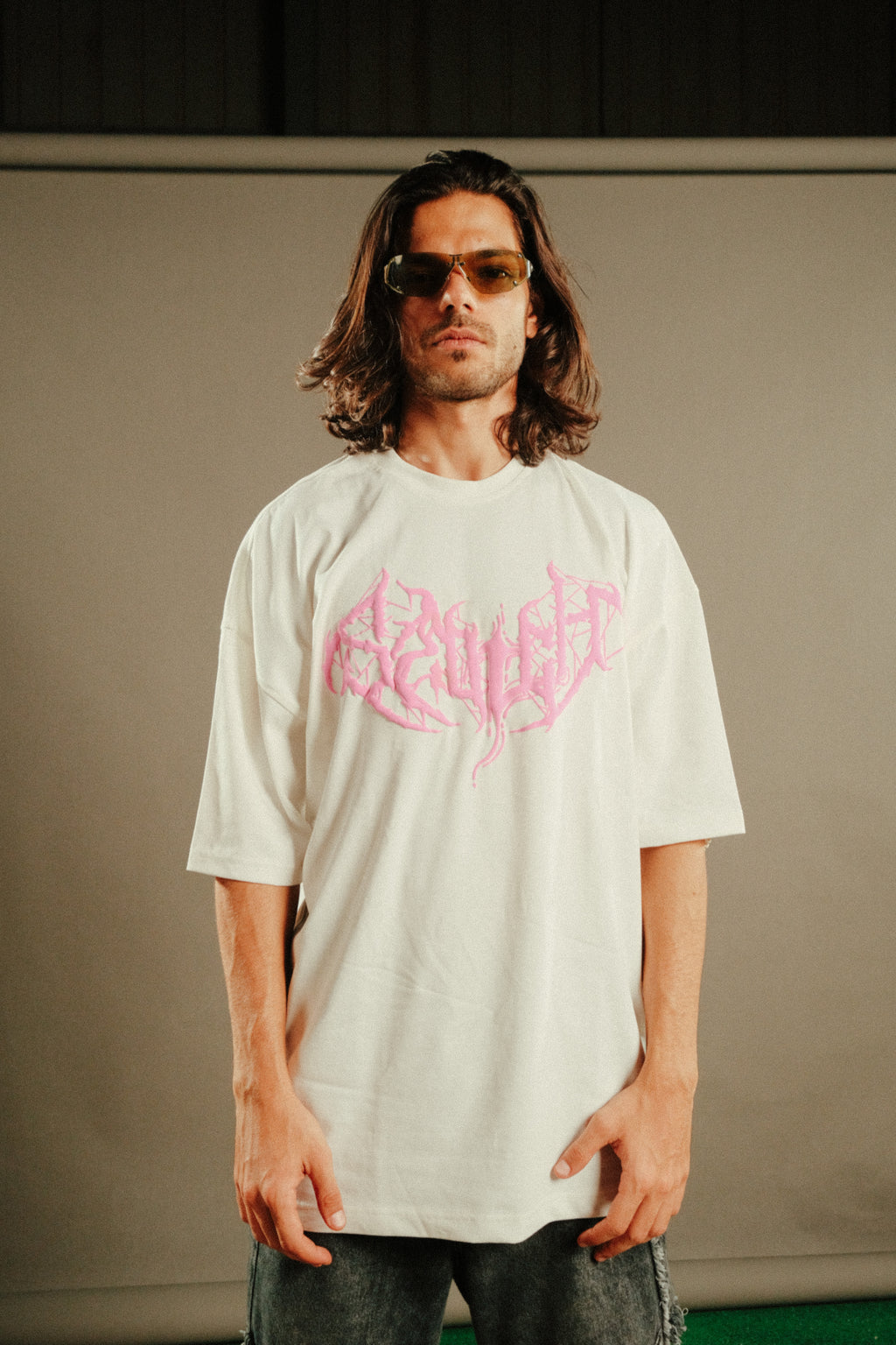 White union tee