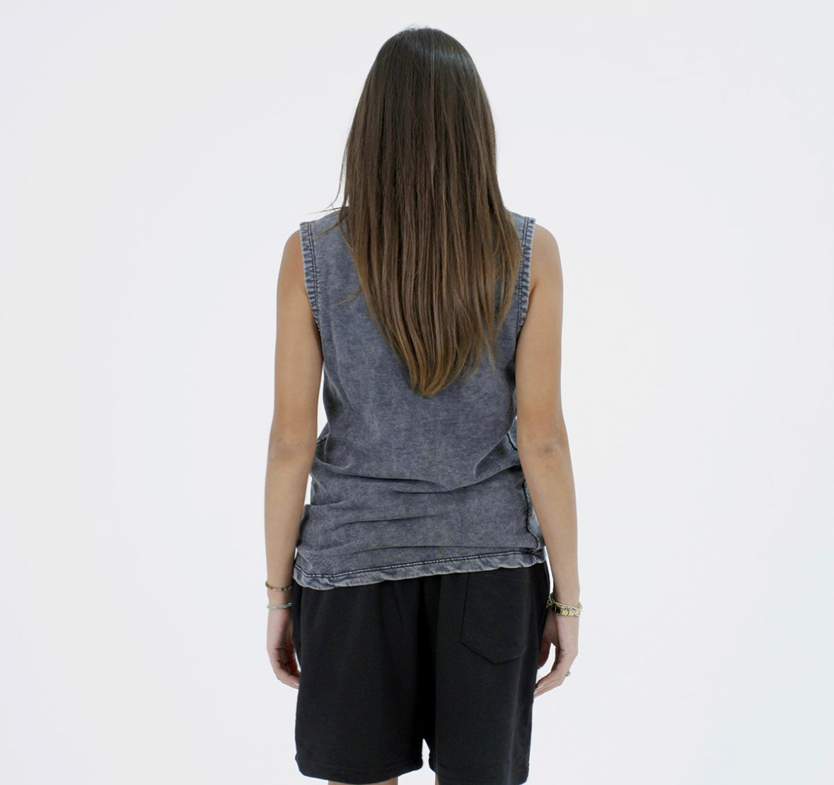 Washed oversized cut tee