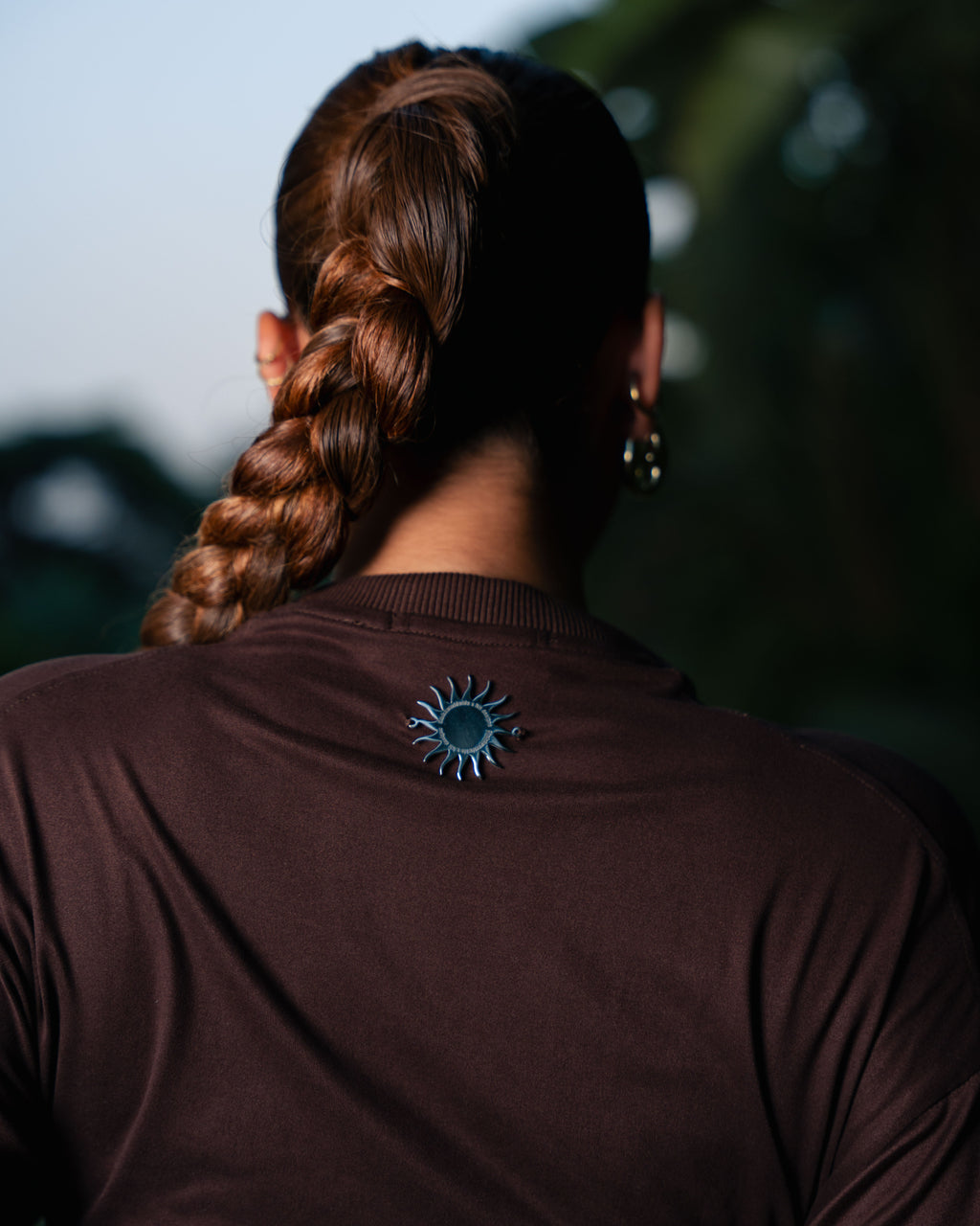 brown v cut tee