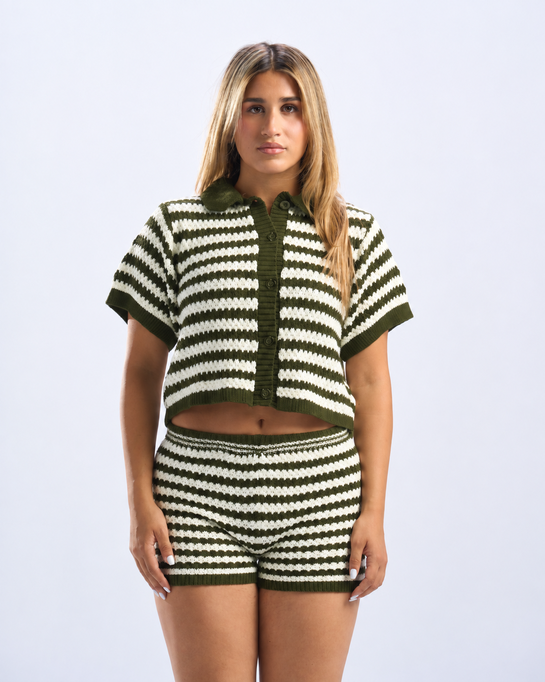 Olive X White beach set