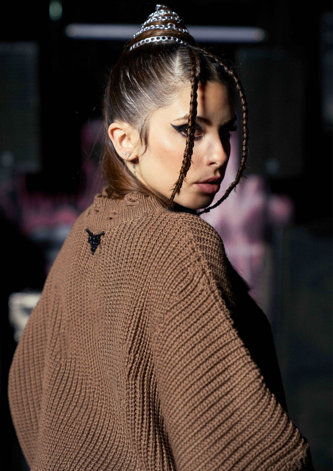 Dark brown ripped knit