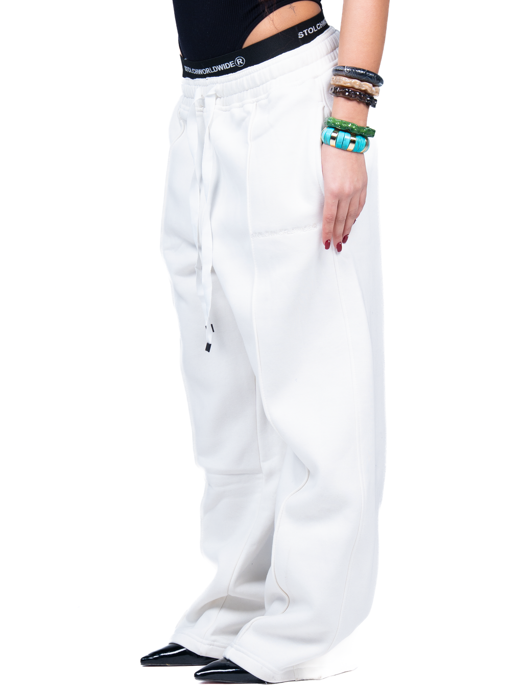 CORE SWEATPANTS IN OFF-WHITE
