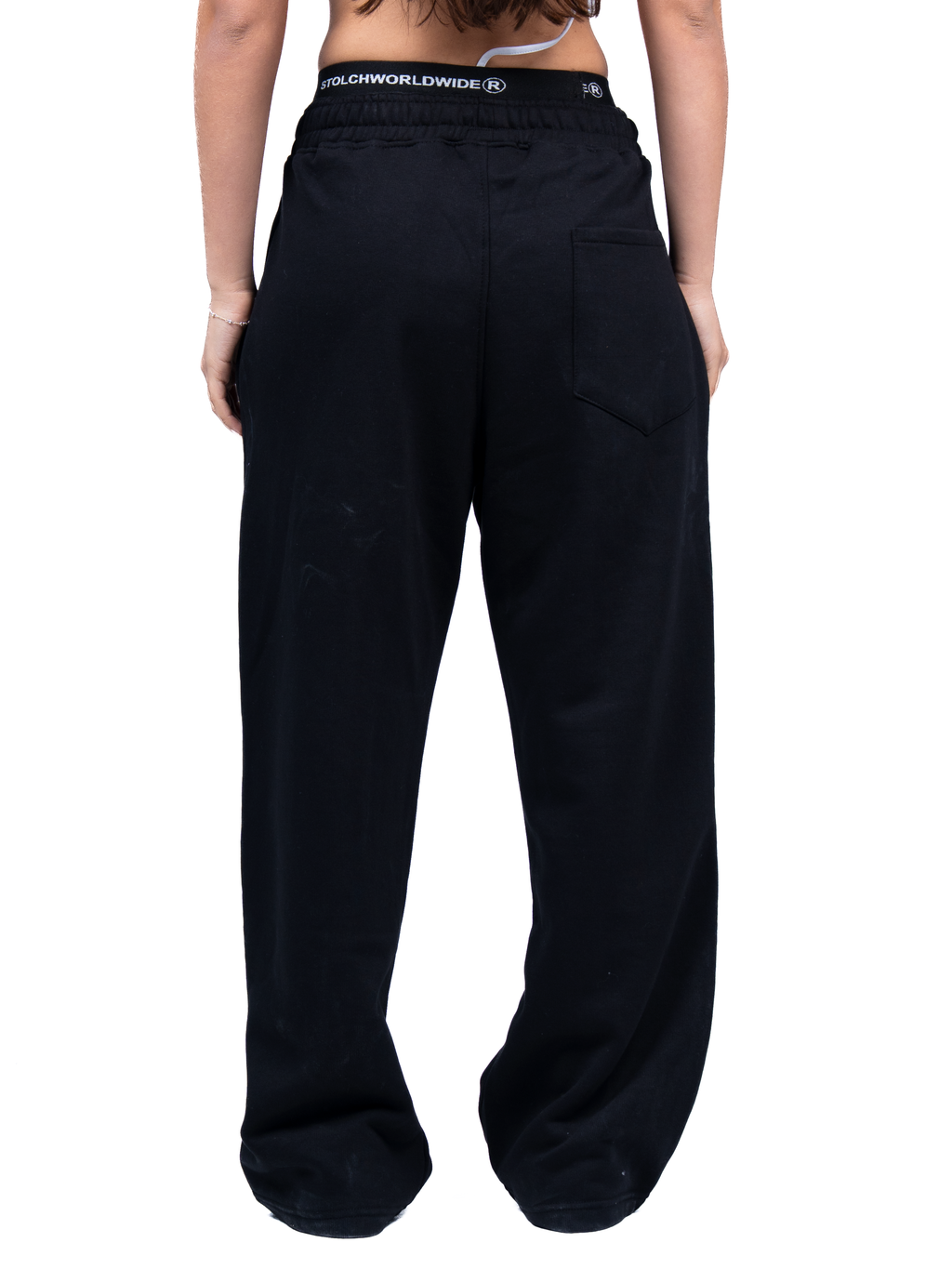 CORE SWEATPANTS IN BLACK