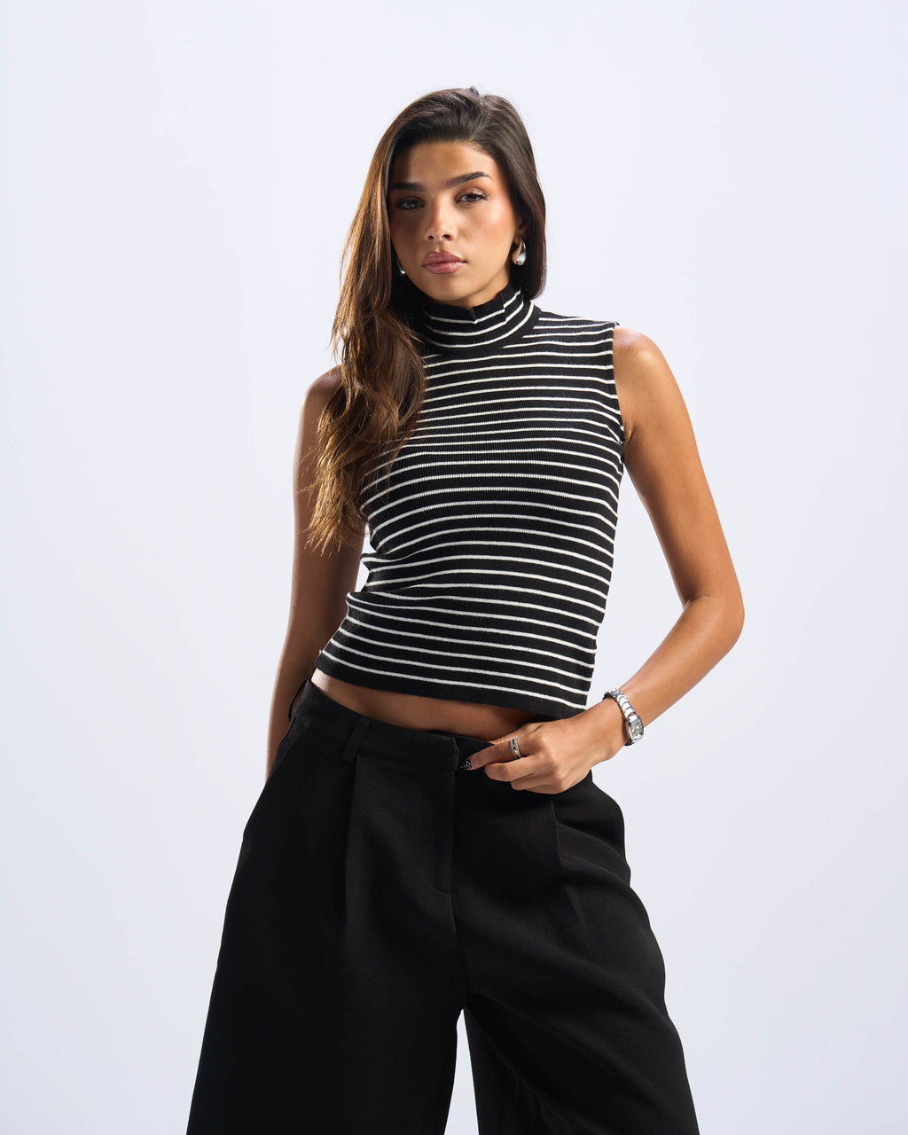 Black Sleeveless Tee