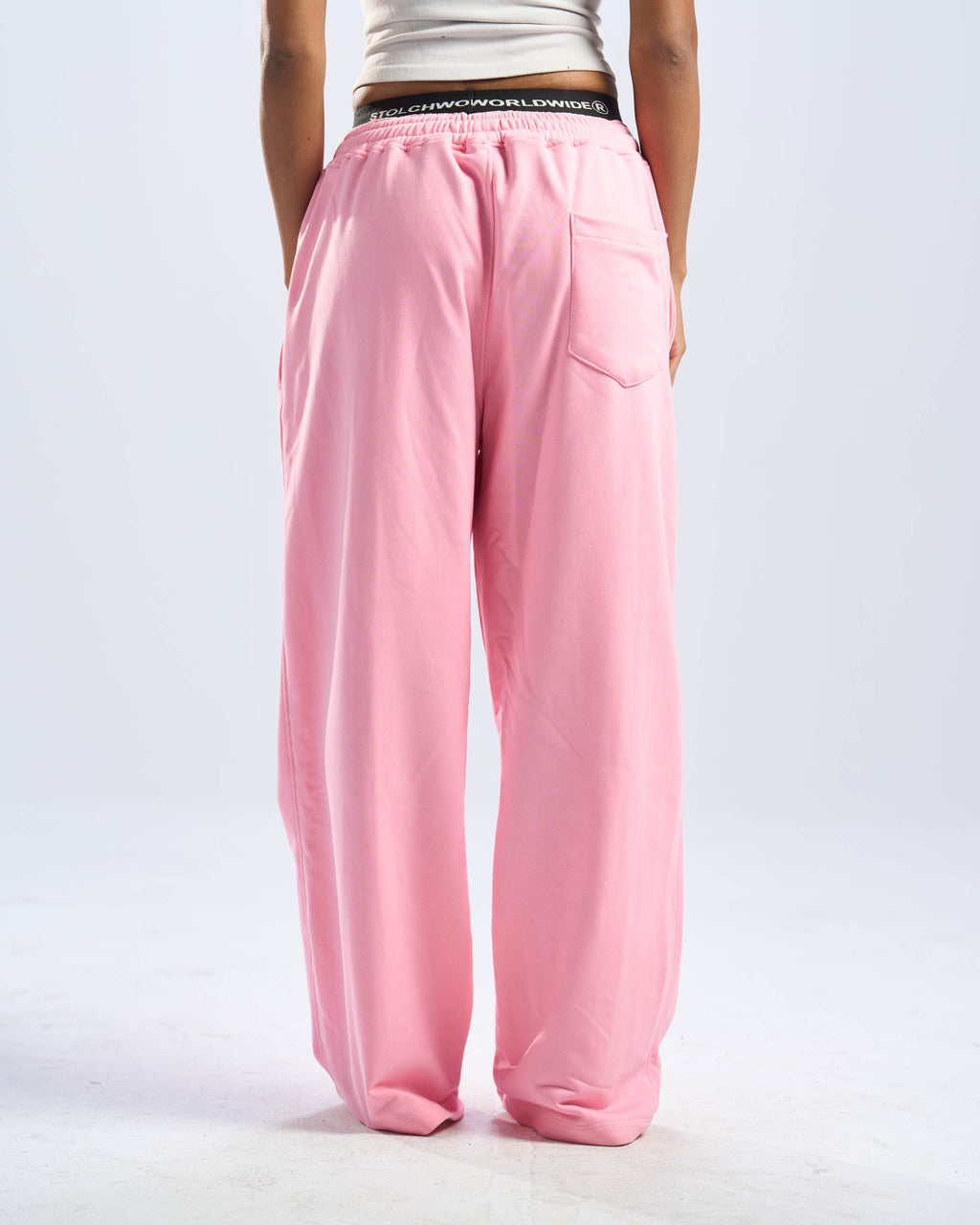 CORE SWEATPANTS IN PINK