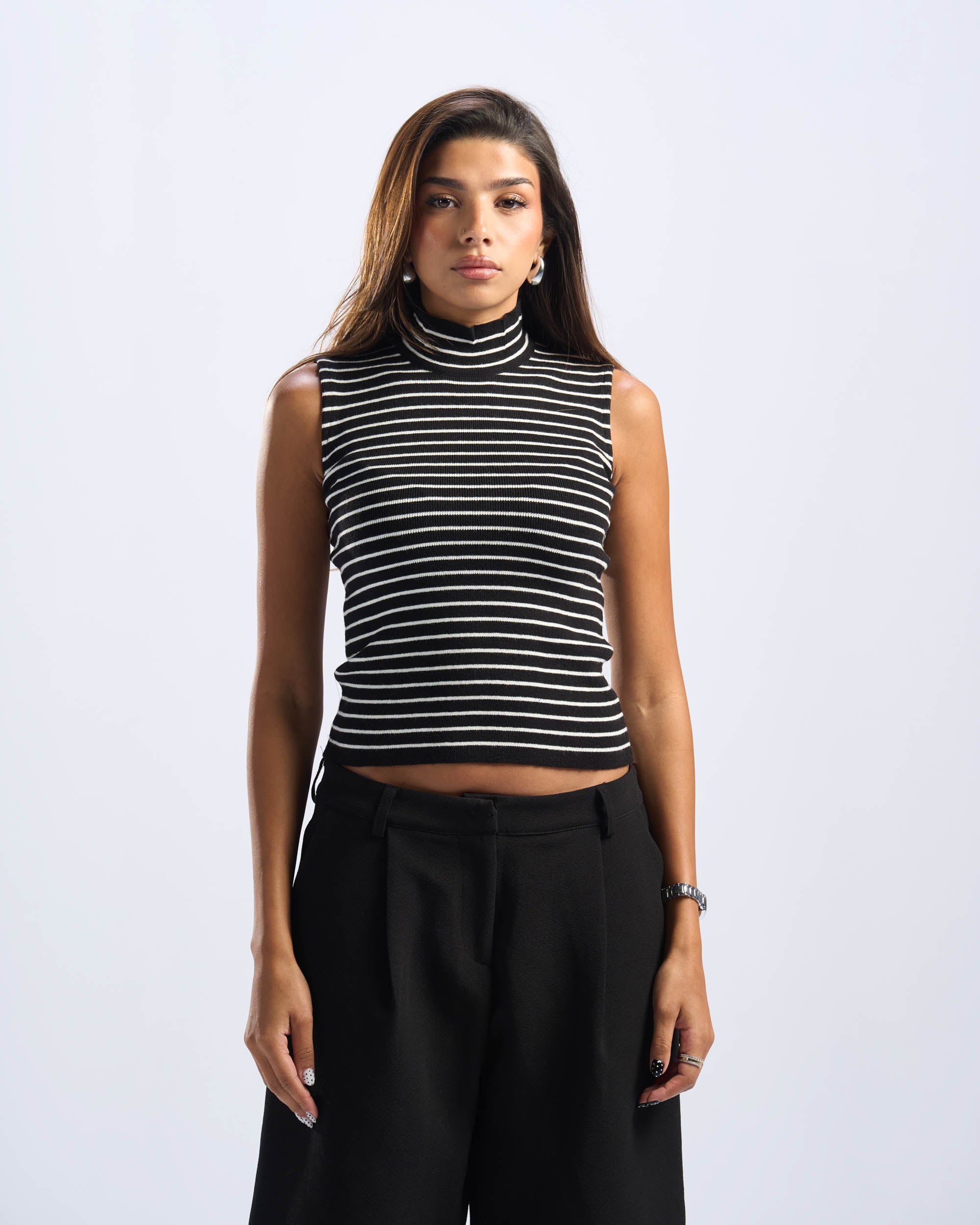 Black Sleeveless Tee
