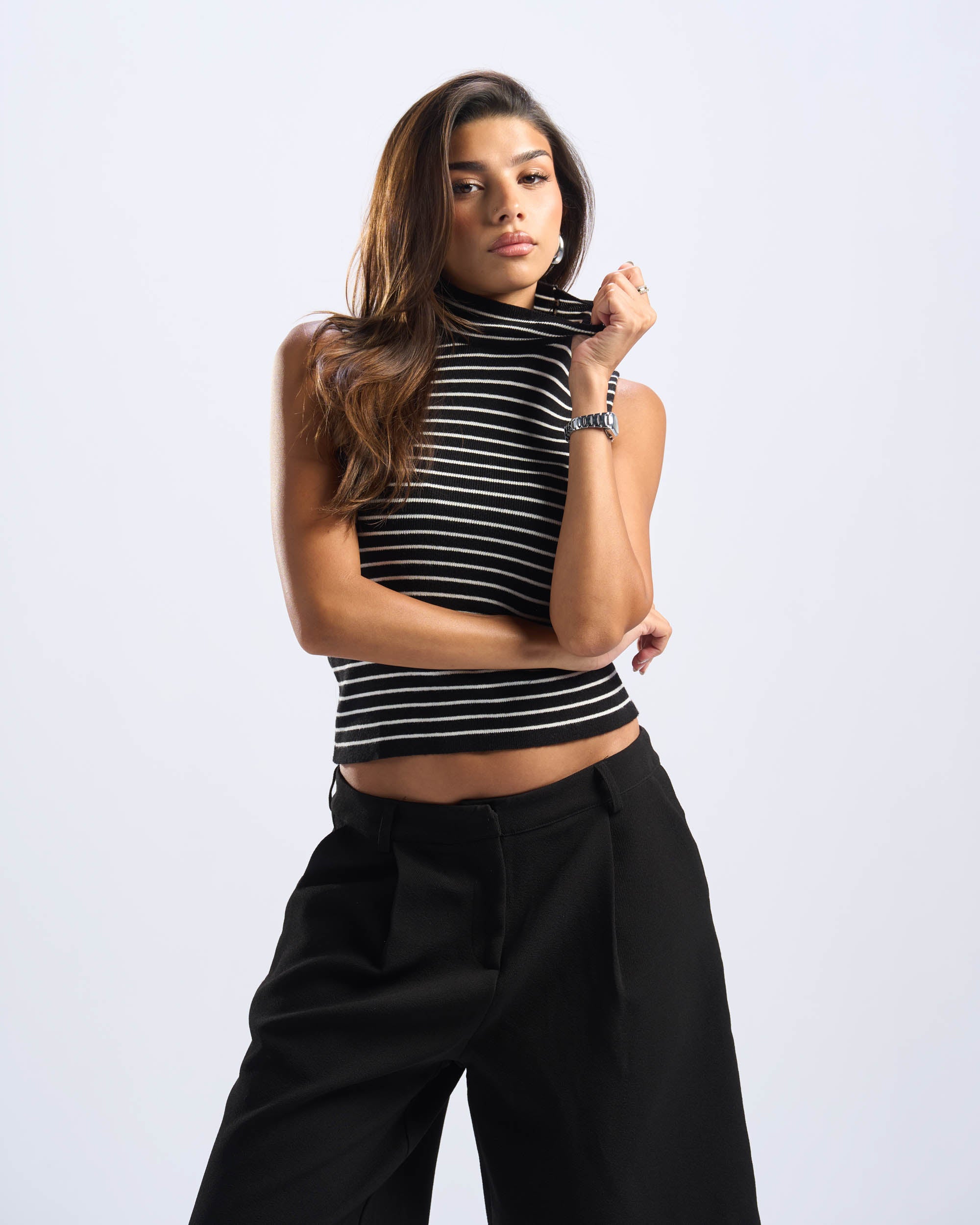 Black Sleeveless Tee