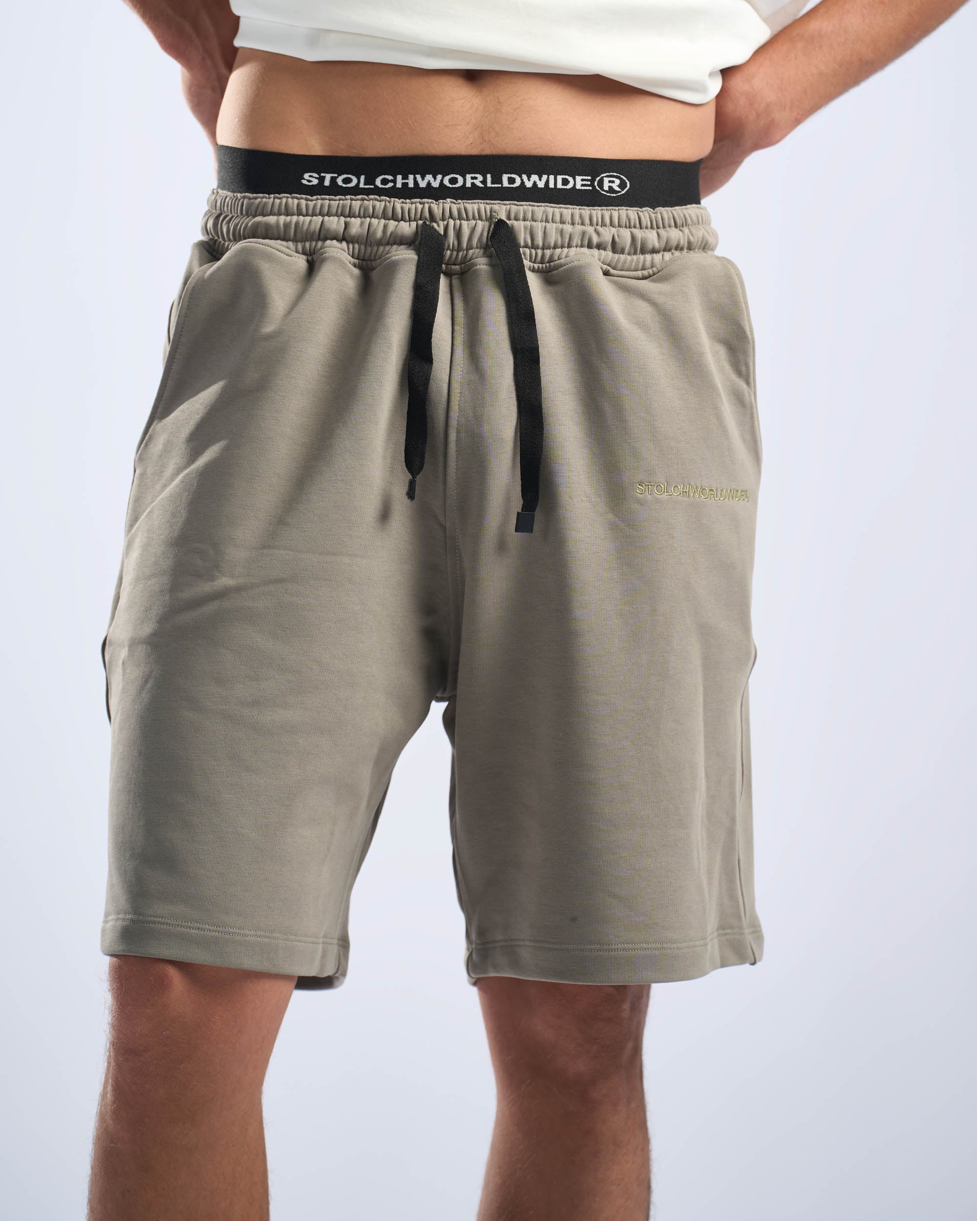 olive basic short