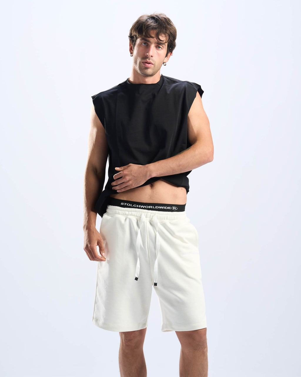 white basic short